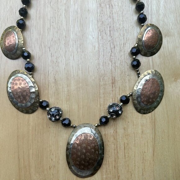 Vintage Brass Copper‎ Silver Tone Avant Garde Bib Necklace Pressed Etched 24" - Picture 7 of 11